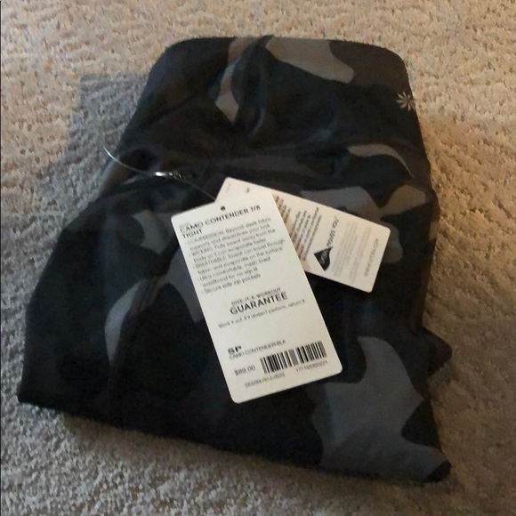 Athleta Pants - Athleta NWT  Camo Contender 7/8 Tight